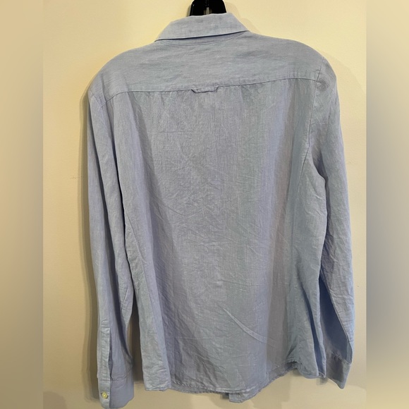 Banana Republic light blue flax (linen)/cotton blend button down w/ roll sleeve - Picture 6 of 11